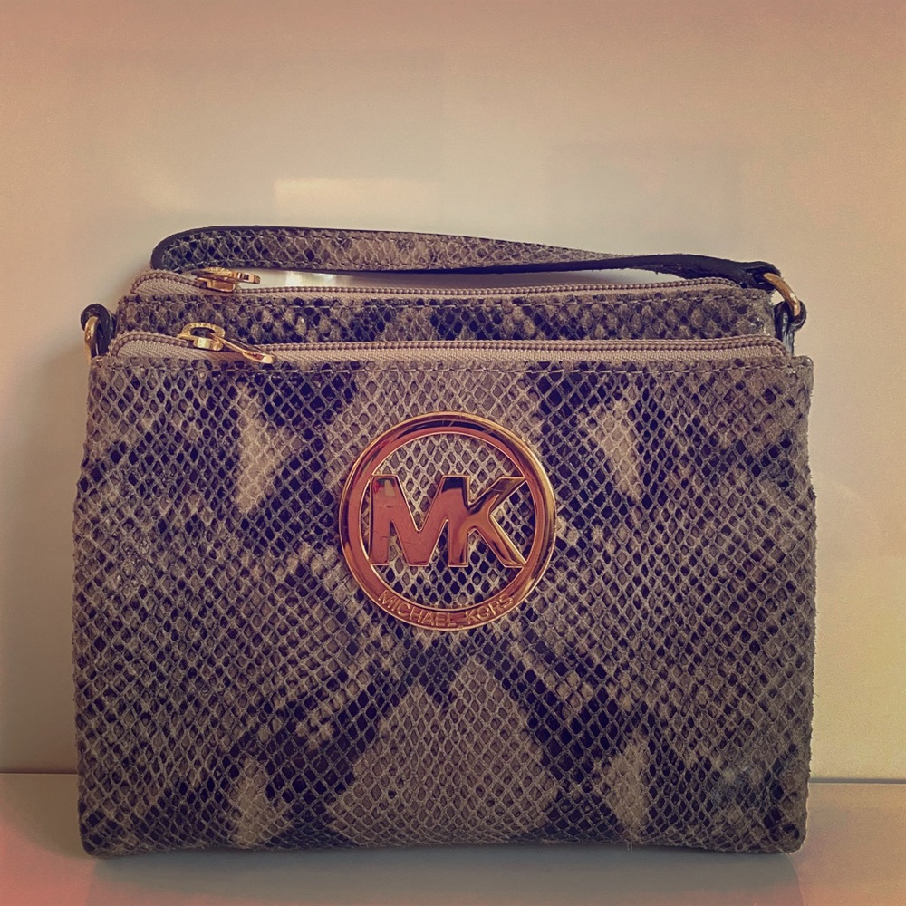 Small Michael Kors crossbody